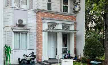 Rumah Dijual di Cluster Hylands Greenwich Park BSD