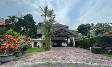 dijual rumah cluster kana