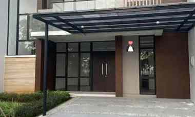 Rumah Mewah di Center Pik2 Cluster Kuningan Village Ukuran 10X20