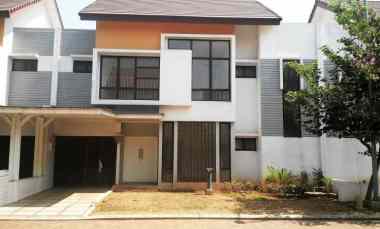 dijual rumah cluster lantana jgc