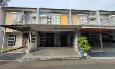 Rumah 2 Lantai Cluster Monte Farella Grand Wisata Bekasi