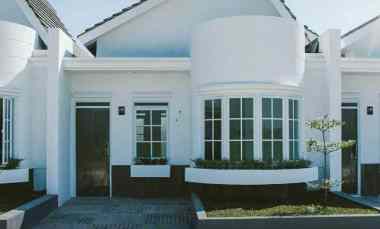 Rumah Dijual di Cluster Monterosa