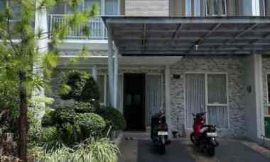 Rumah Dijual di Cluster North Mississippi JGC Jakarta Timur