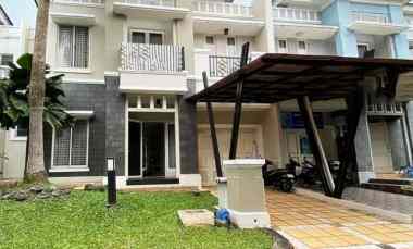 Rumah Lebar 10 sudah Renov di Cluster Pascal Scientia Gading Serpong