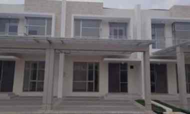 dijual rumah cluster scarlet pik2