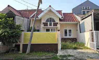 gambar dijual rumah cluster taman sari