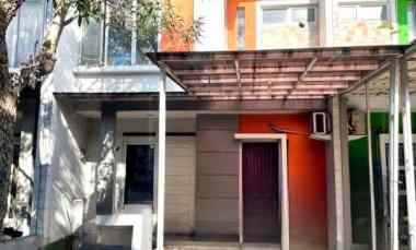 dijual rumah cluster teresta metland cakung