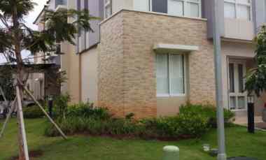 Dijual Rumah Hook Furnished di Cluster Tesla Gading Serpong