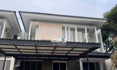 Dijual Rumah di Crystal Golf Citraland dekat Universitas Ciputra dan G