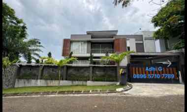 Rumah Dijual di Dago