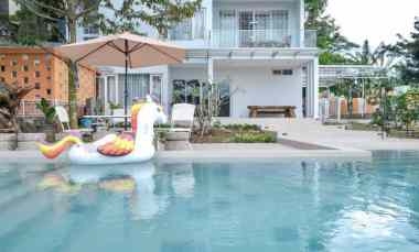 Rumah Mewah Murah Bonus Full Furnish Dago Resort Bandung Utara