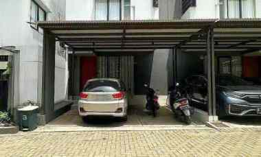 dijual rumah dalam cluster