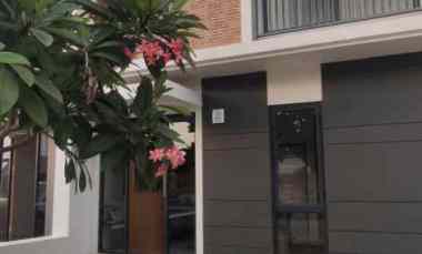 dijual rumah damarsi sidoarjo timur