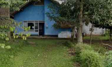 dijual rumah dan tanah