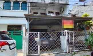 JUAL Cepat Rumah Standart Butuh Renovasi di Danau Indah, Bisa Nego