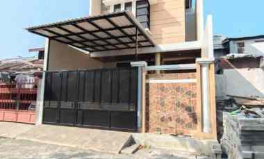Rumah Dijual di Darmo Indah