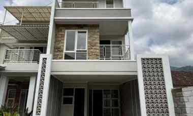 dijual rumah de terrace villa