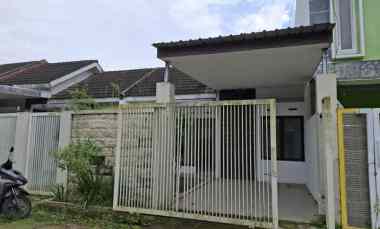 dijual rumah dekat kampus jember jl koptu berlian