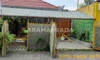 Dijual Rumah 1 Lantai Nyaman Semi-furnished dekat Art Center ISI Denpa