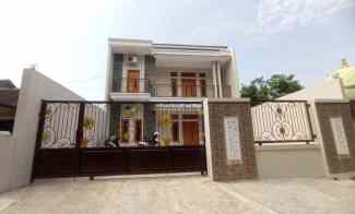 dijual rumah depok