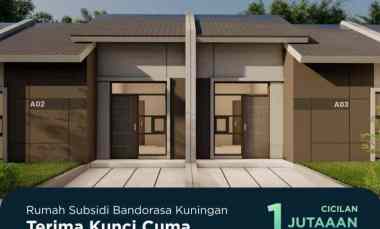 dijual rumah desa bandorasa kulon