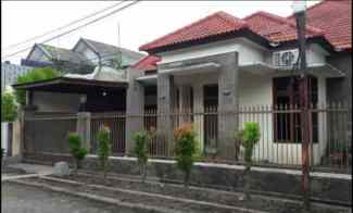 dijual rumah dharma wangsa surabaya