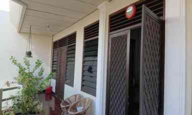 Rumah 2 lantai Dharmahusada Manyar dekat Galaxy Mall Unari Surabaya