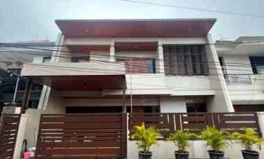 Rumah Dharmahusada Indah Jual Siap Pakai Huni Kertajaya Manyar