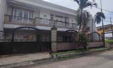 dijual rumah dharmahusada indah barat