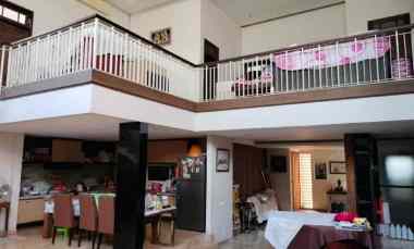dijual rumah dharmahusada indah barat