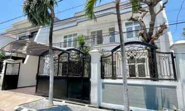 dijual rumah dharmahusada megah permai