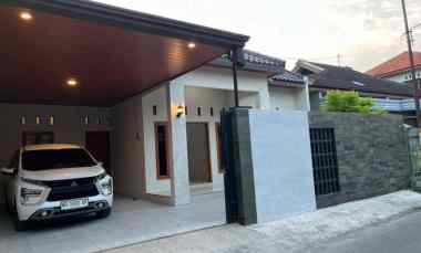 Rumah Dijual di Banyuanyar