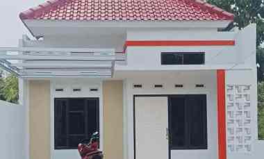 dijual rumah di cluster pucang gading semarang