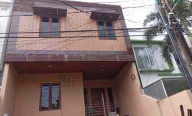 Rumah Dijual di Jl kelapa hading