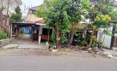 dijual rumah di jl gunung martimbang no 38