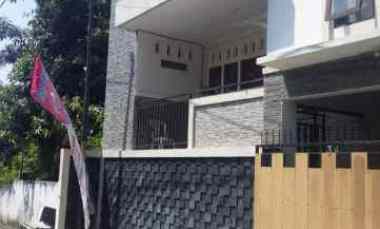 dijual rumah di jl kawi semarang