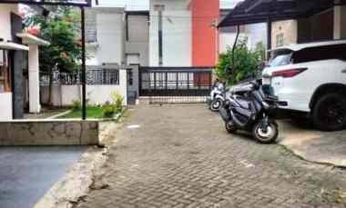 Dijual Rumah Strategis di Sariwangi Udara Sejuk Nyaman Aman