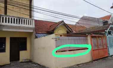 dijual rumah di karang asem indah tambaksari