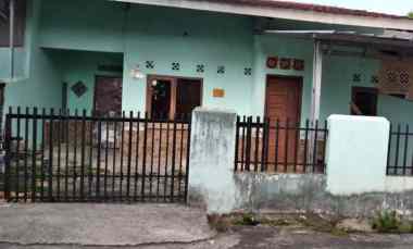 dijual rumah di komplek kenten sejahtera 3