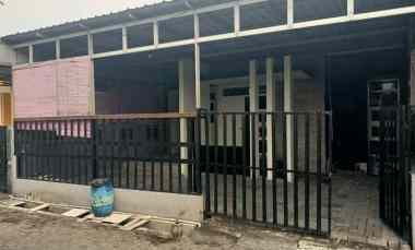dijual rumah di perum dolog pedurungan semarang