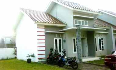Dijual Rumah di Perum Permata Tembalang Semarang