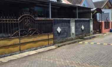 Dijual Rumah di Perum Puri Arteri Baru Semarang