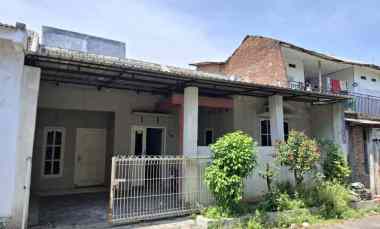 dijual rumah di perum puri bunga nirwana jember