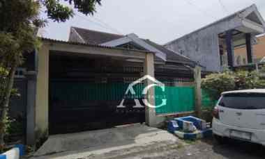 dijual rumah di perum tata surya tlogomas mlg