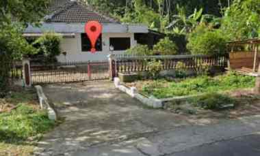 Dijual Rumah di Pinggir Jalan Raya Magelang Kopeng