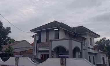 dijual rumah di polehan