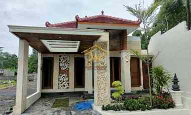 dijual rumah di puri ulun danu magelang