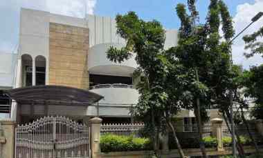 Rumah Dijual di Raya Dharmahusada Indah