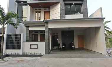 Rumah Dijual di Sumber
