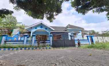 Rumah Dijual di Tegal besar